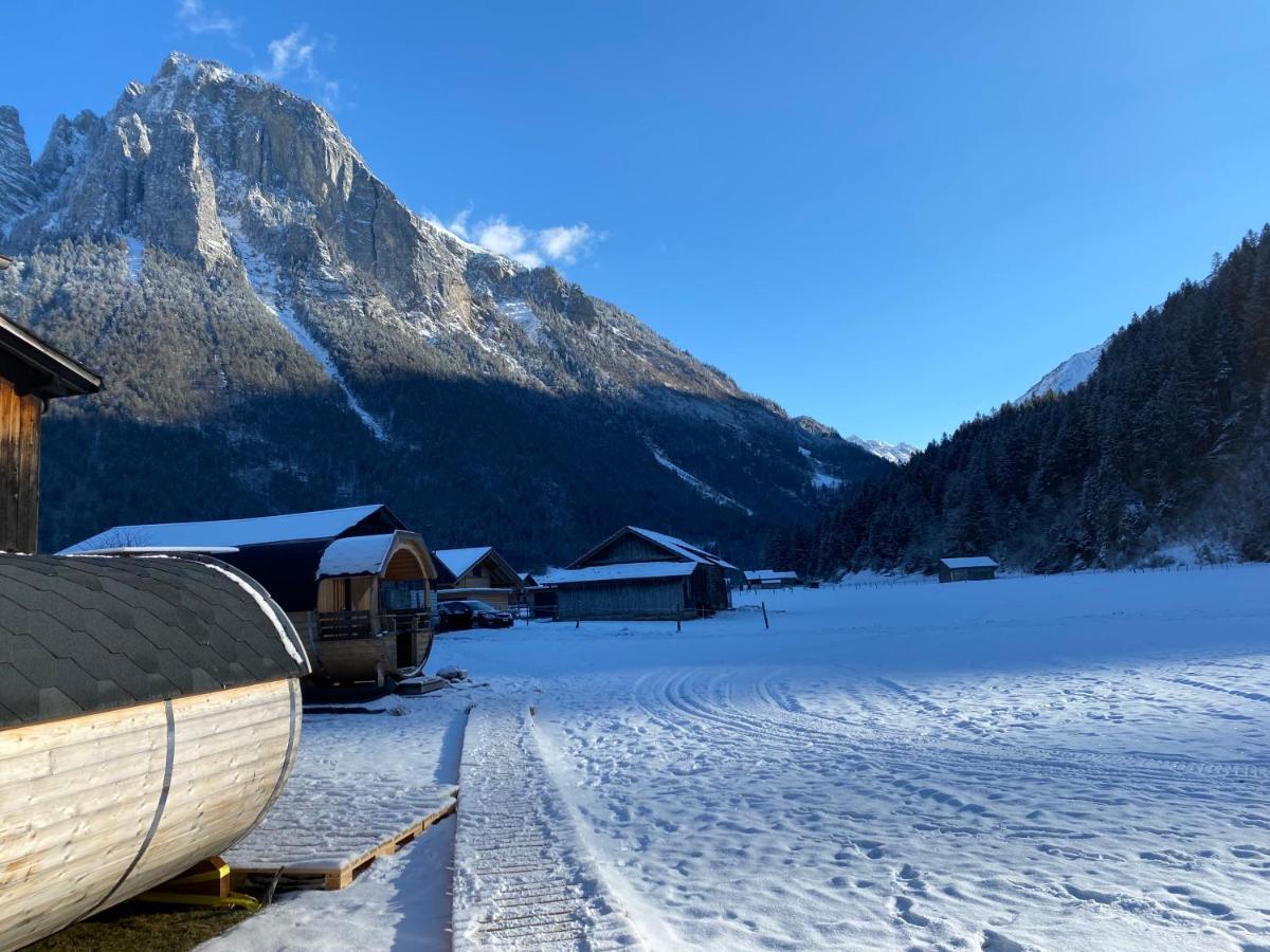 Schlafen Im Fass - Schlaffass - Abenteuer - Romantik - Haslifass Innertkirchen Extérieur photo