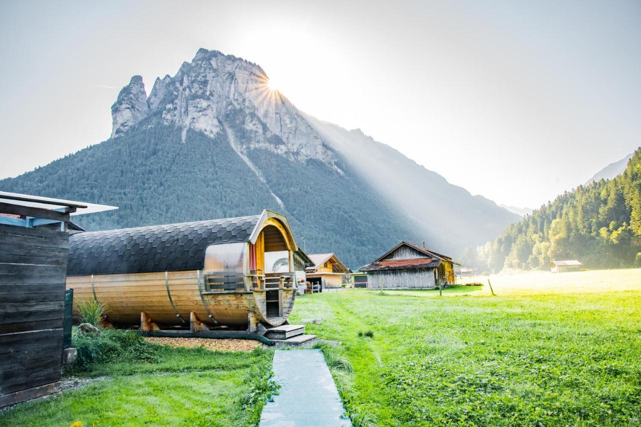 Schlafen Im Fass - Schlaffass - Abenteuer - Romantik - Haslifass Innertkirchen Extérieur photo