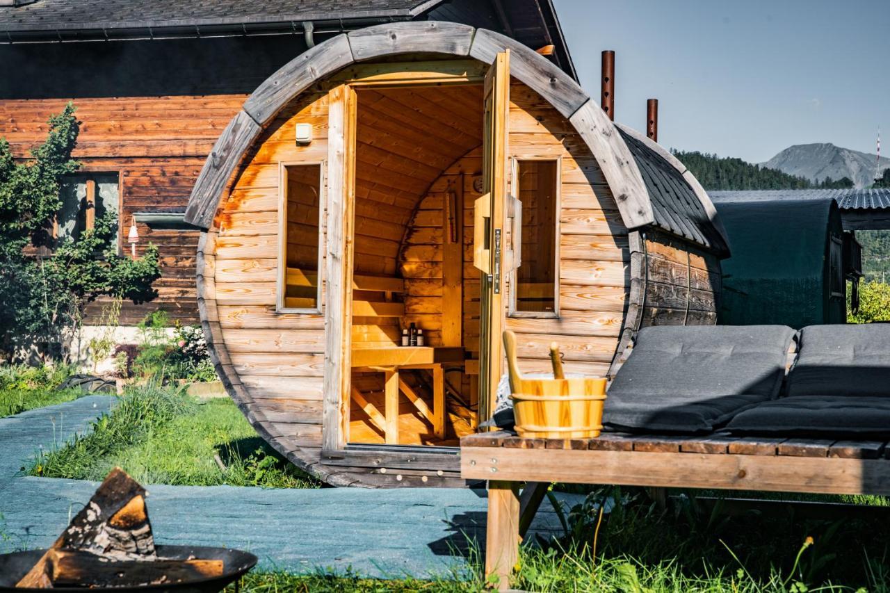 Schlafen Im Fass - Schlaffass - Abenteuer - Romantik - Haslifass Innertkirchen Extérieur photo
