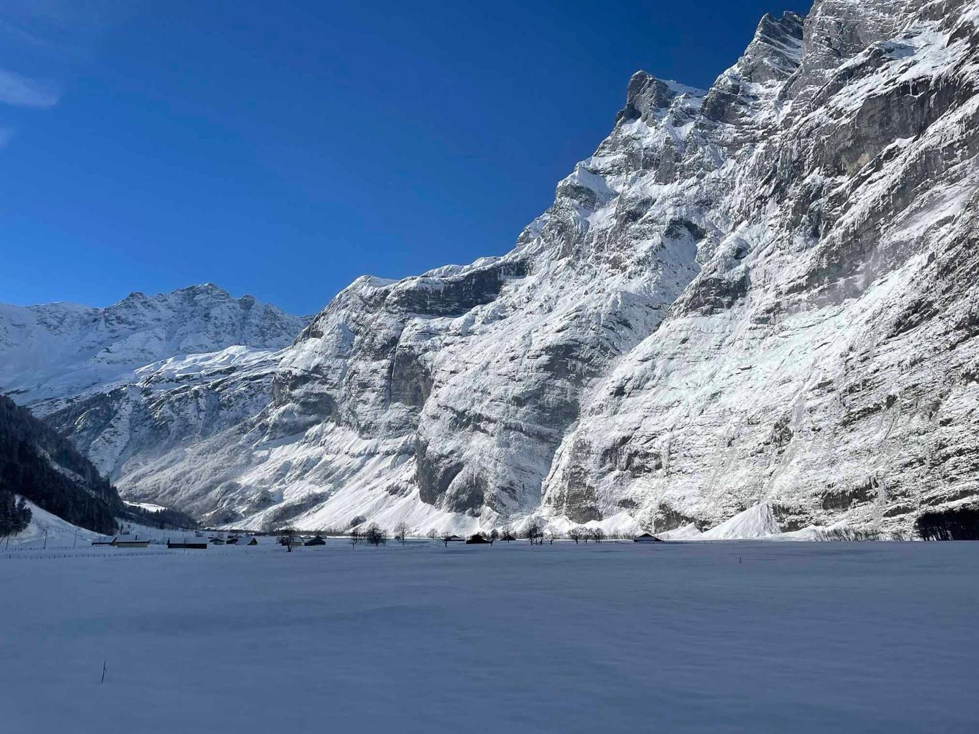 Schlafen Im Fass - Schlaffass - Abenteuer - Romantik - Haslifass Innertkirchen Extérieur photo