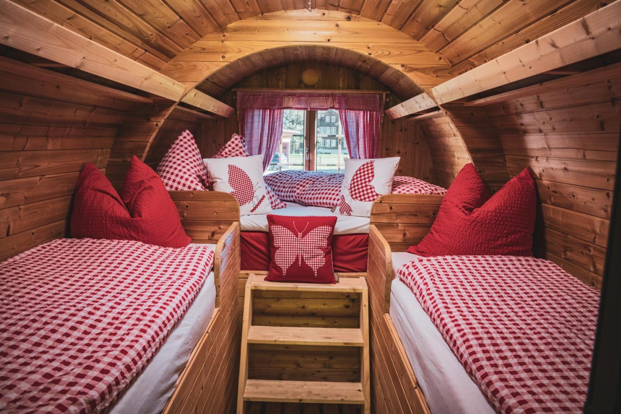 Schlafen Im Fass - Schlaffass - Abenteuer - Romantik - Haslifass Innertkirchen Extérieur photo
