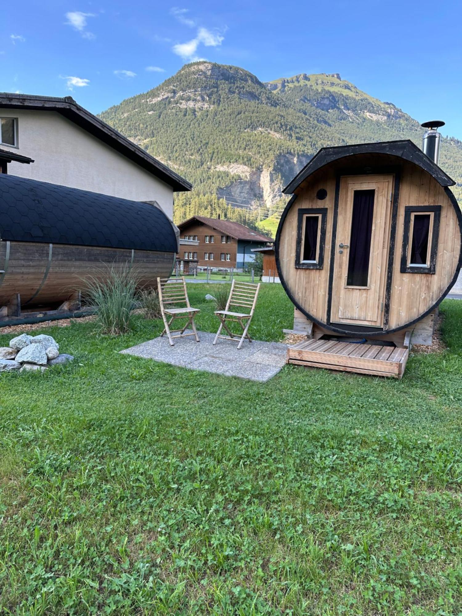 Schlafen Im Fass - Schlaffass - Abenteuer - Romantik - Haslifass Innertkirchen Extérieur photo